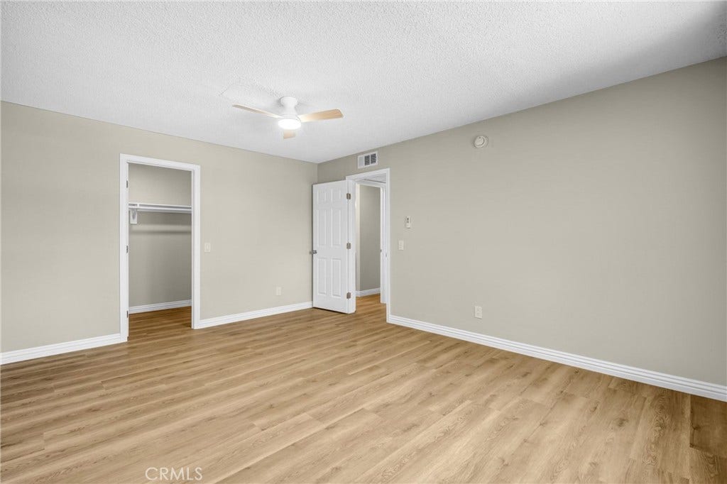 8221 Langdon Avenue, #207, Van Nuys, CA 91406 8221 Langdon Avenue, #207, Van Nuys, CA 91406