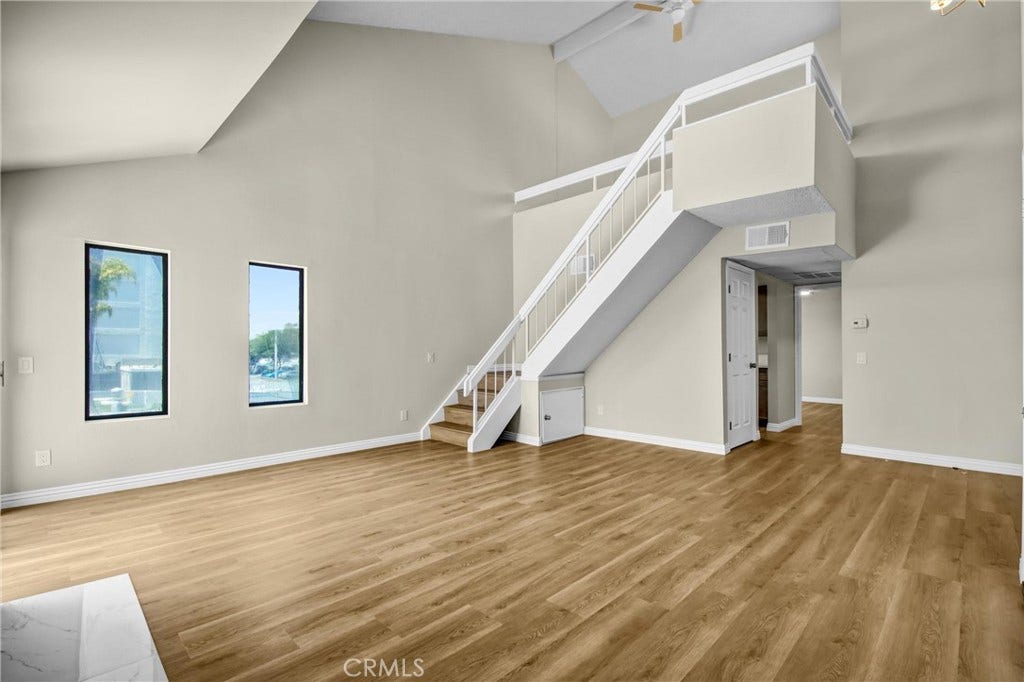 8221 Langdon Avenue, #207, Van Nuys, CA 91406 8221 Langdon Avenue, #207, Van Nuys, CA 91406