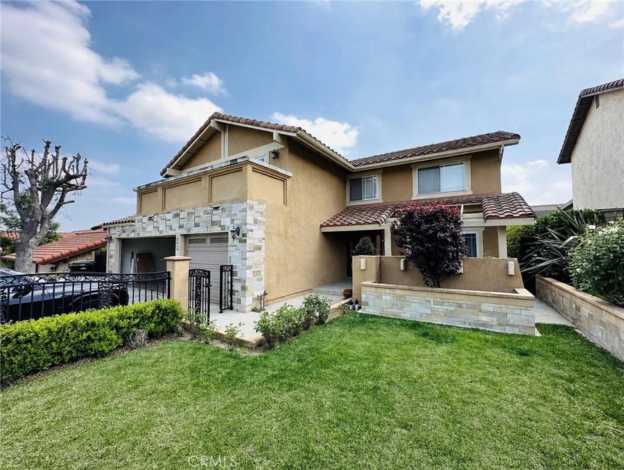 Property photo for 909 Suffolk Avenue W, Montebello, CA