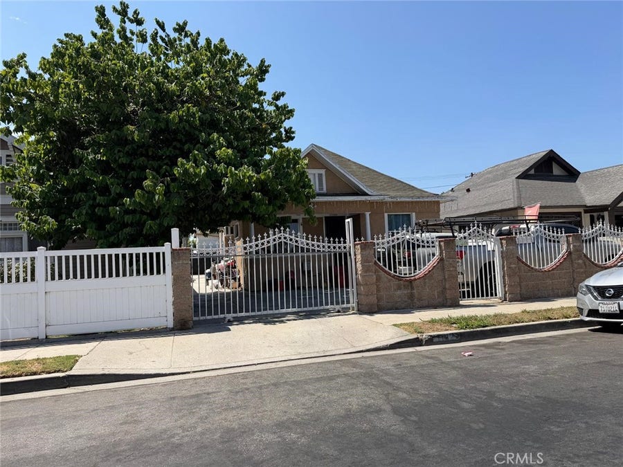 Property photo for 1182 Rolland Curtis Place, Los Angeles, CA