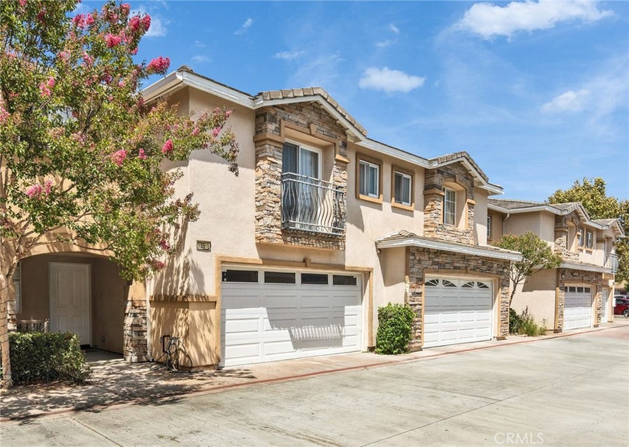 Property photo for 535 W D, #L, Ontario, CA