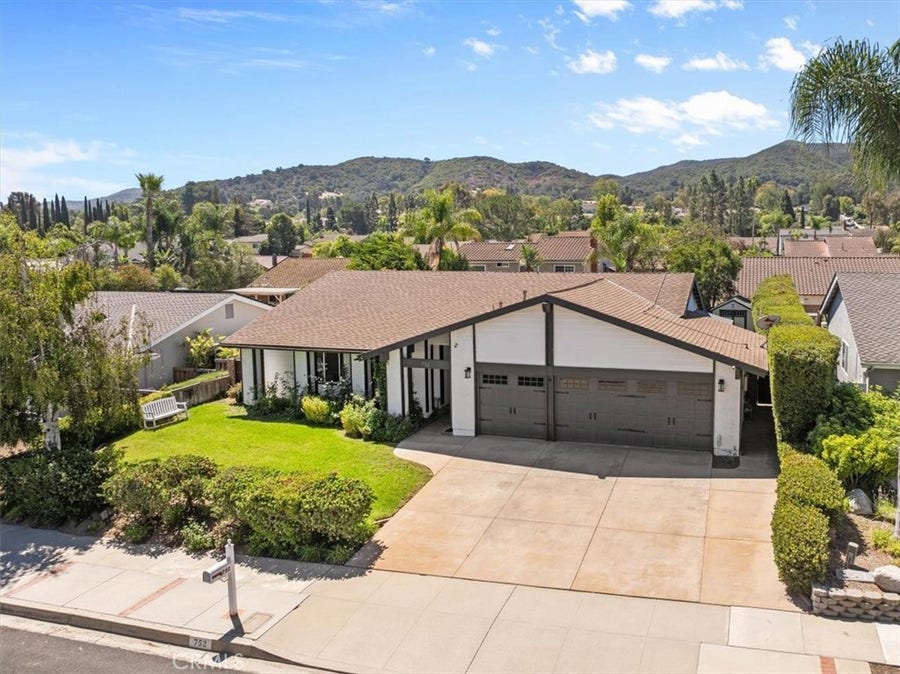 Property photo for 752 Capitan, Thousand Oaks, CA
