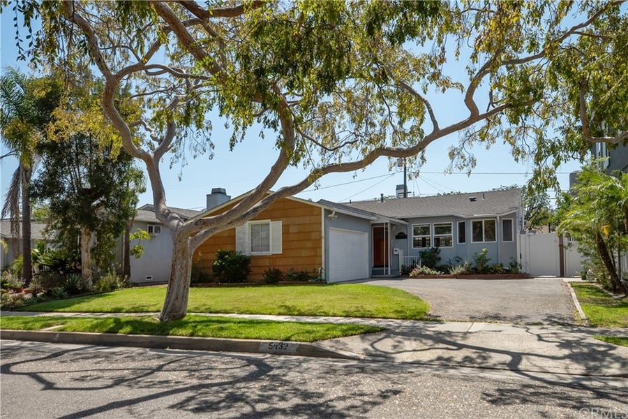 Property photo for 5432 W 142nd Street, Hawthorne, CA