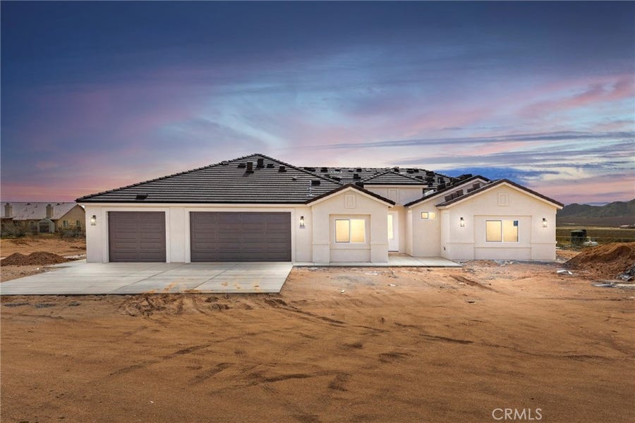 Property photo for 22447 Garnet Street, Apple Valley, CA