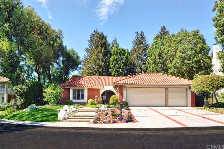 Property photo for 7 Arrowhead Lane, Rolling Hills Estates, CA