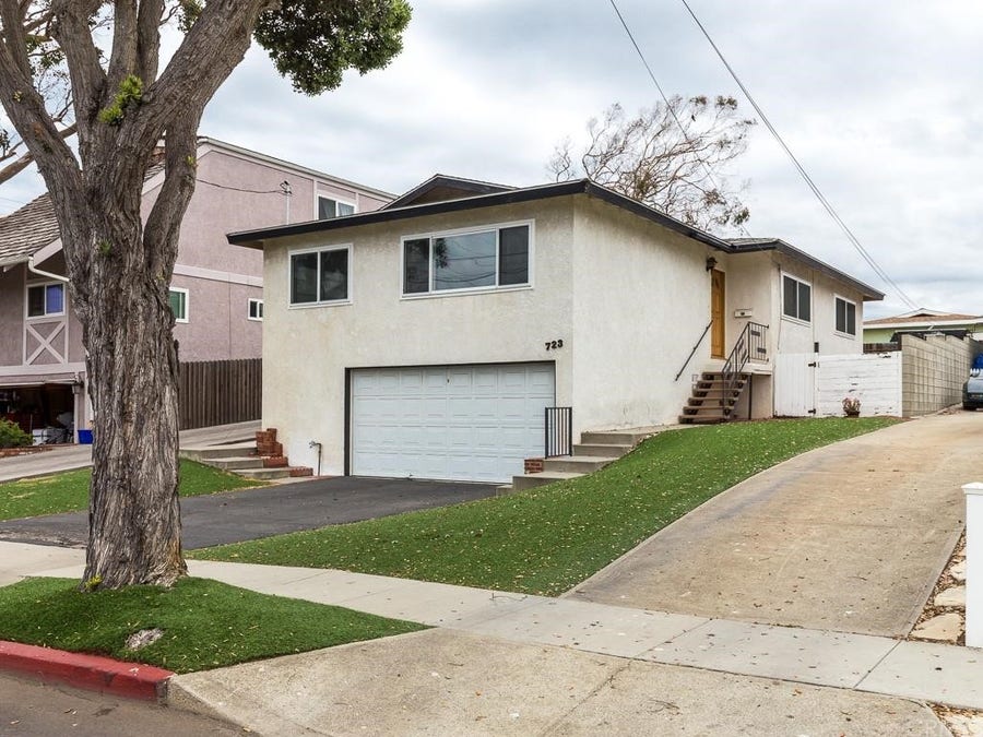 Property photo for 723 W Pine Avenue, El Segundo, CA