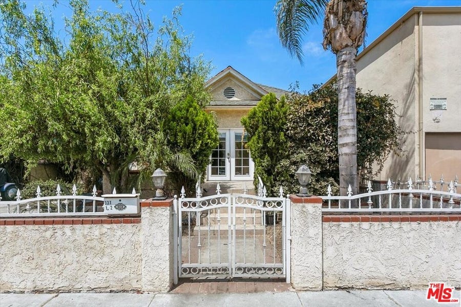 Property photo for 331 Daisy Avenue, Long Beach, CA