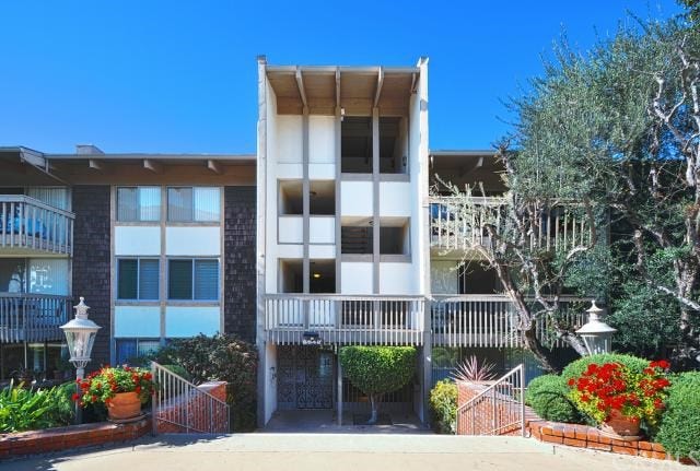 Property photo for 6542 Ocean Crest Drive, #B208, Rancho Palos Verdes, CA