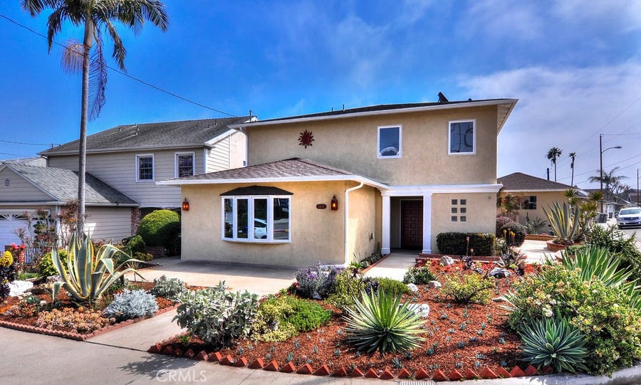 Property photo for 1400 Diamond Street, Redondo Beach, CA