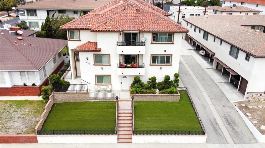 Property photo for 986 W 9th Street, San Pedro, CA