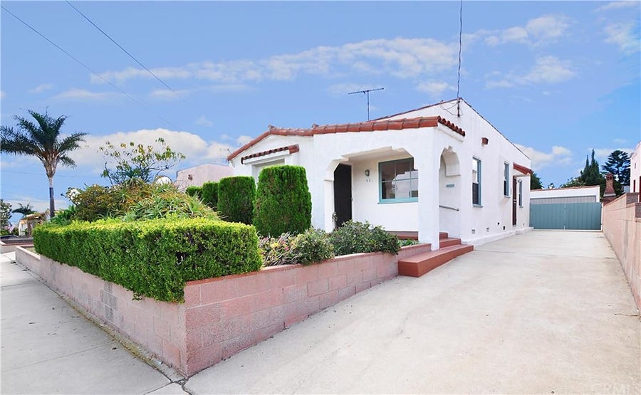 Property photo for 981 W Elberon Avenue, San Pedro, CA