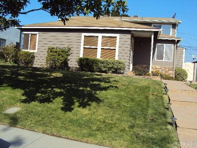 Property photo for 1125 E Acacia Avenue, El Segundo, CA