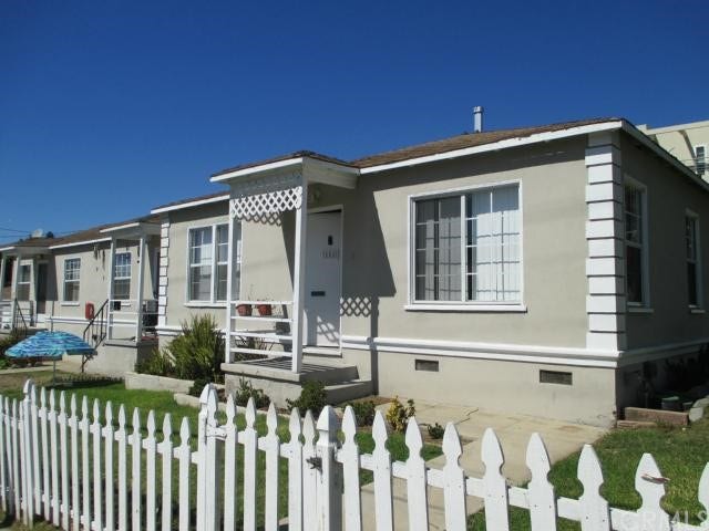 Property photo for 101 W Maple Avenue, El Segundo, CA