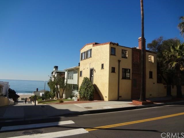 Property photo for 3201 Manhattan Avenue, Manhattan Beach, CA