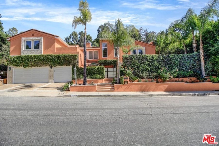 Property photo for 15526 Hamner Drive, Los Angeles, CA
