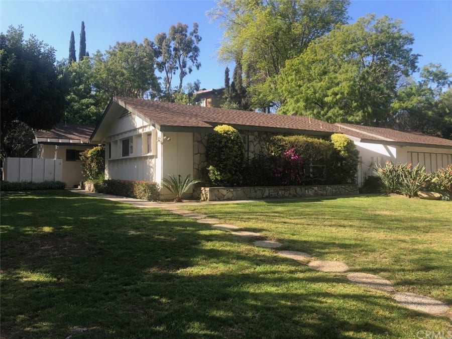 Property photo for 8 Encanto Drive, Rolling Hills Estates, CA