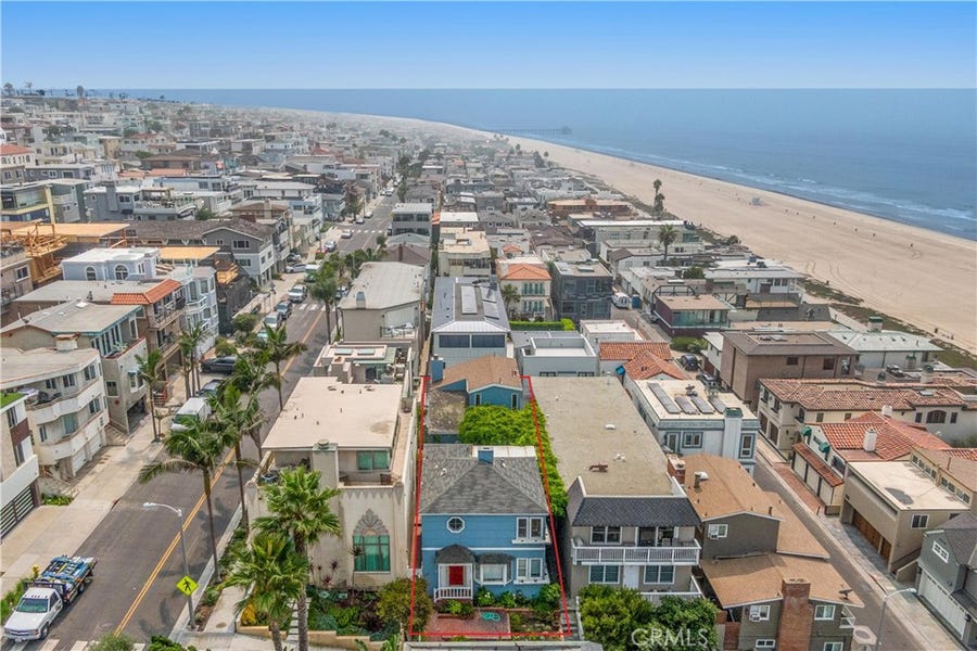 Property photo for 120 35th Street, Manhattan Beach, CA