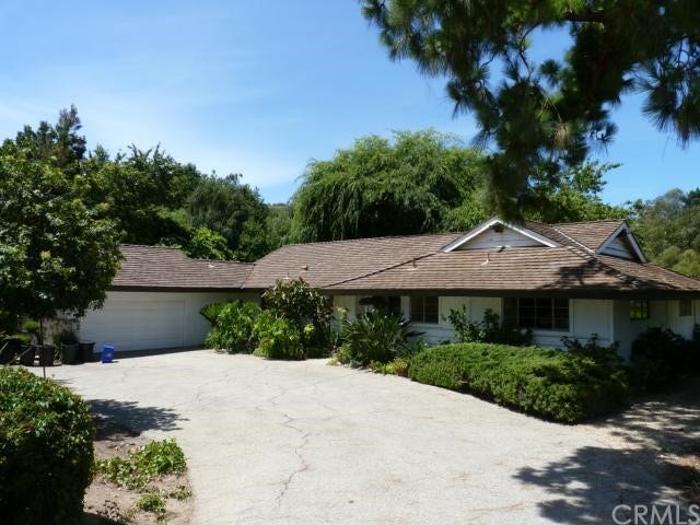 Property photo for 16 Chuckwagon Road, Rolling Hills, CA