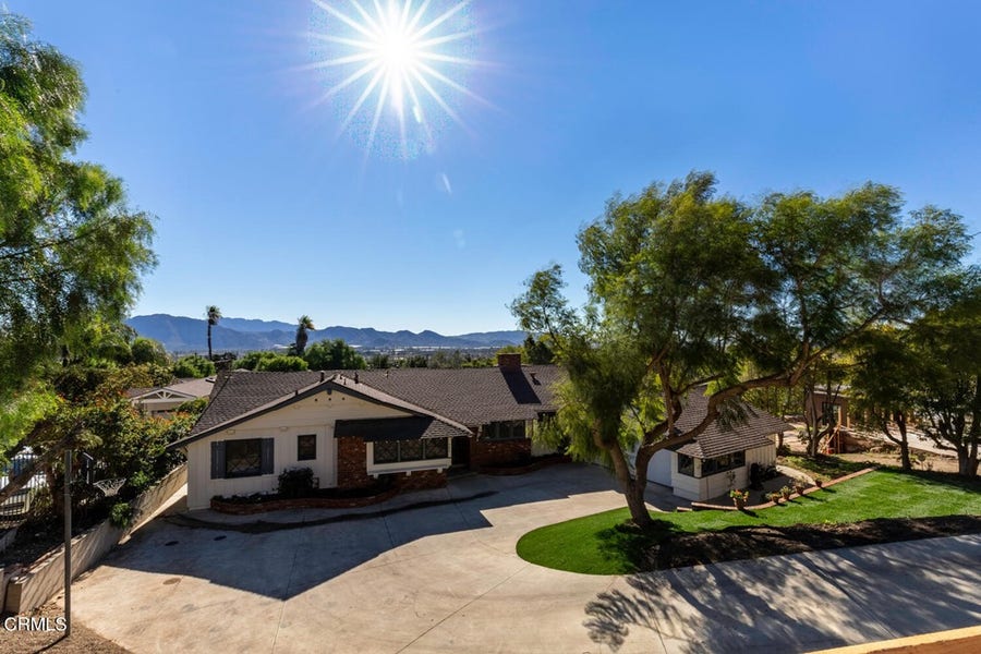 Property photo for 580 N Loop Drive, Camarillo, CA