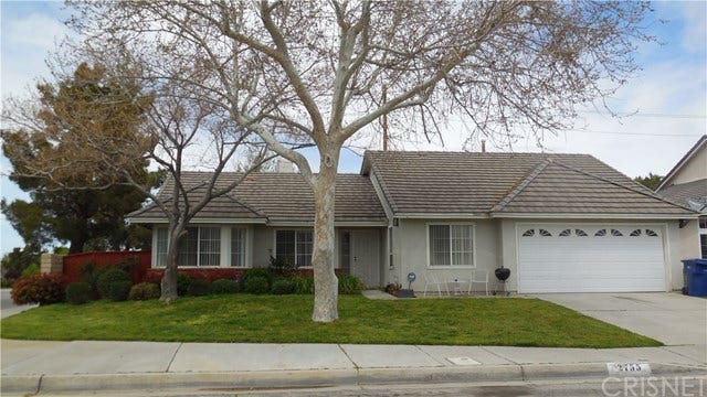 Property photo for 2755 Sandstone Court, Palmdale, CA