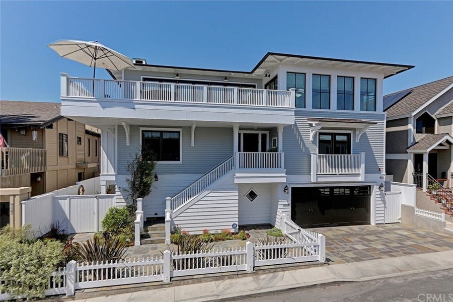 Property photo for 445 33rd Street, Manhattan Beach, CA