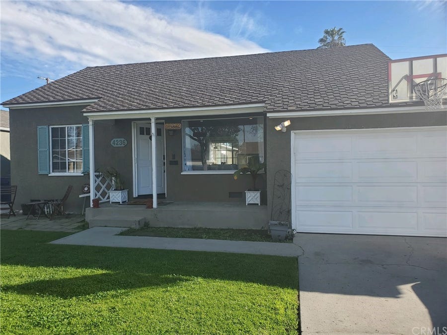 Property photo for 4236 San Anseline Avenue, Lakewood, CA