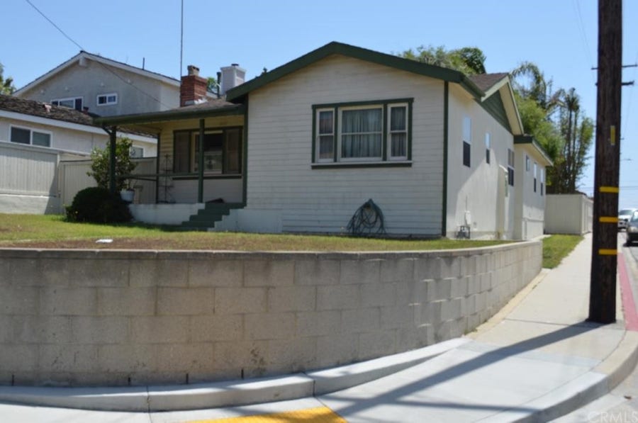 Property photo for 1800 11th Street, Manhattan Beach, CA