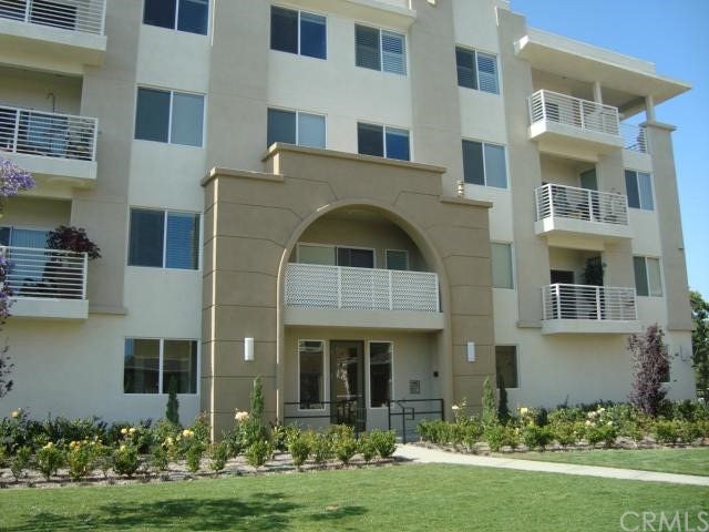 Property photo for 13124 Central Avenue, #302, Hawthorne, CA
