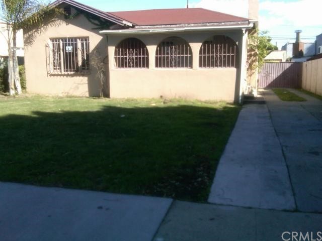 Property photo for 1140 S Grevillea Avenue, Inglewood, CA