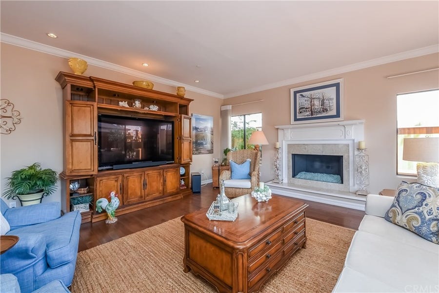 Property photo for 512 Esplanade, #103, Redondo Beach, CA