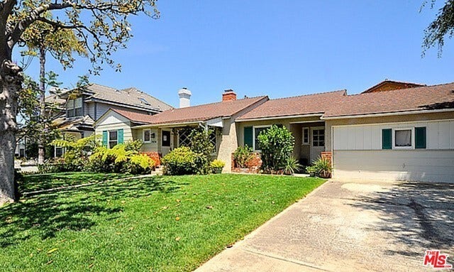 Property photo for 7576 MCCONNELL Avenue, Los Angeles, CA