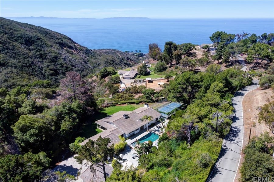 Property photo for 1 Pinto Road, Rolling Hills, CA