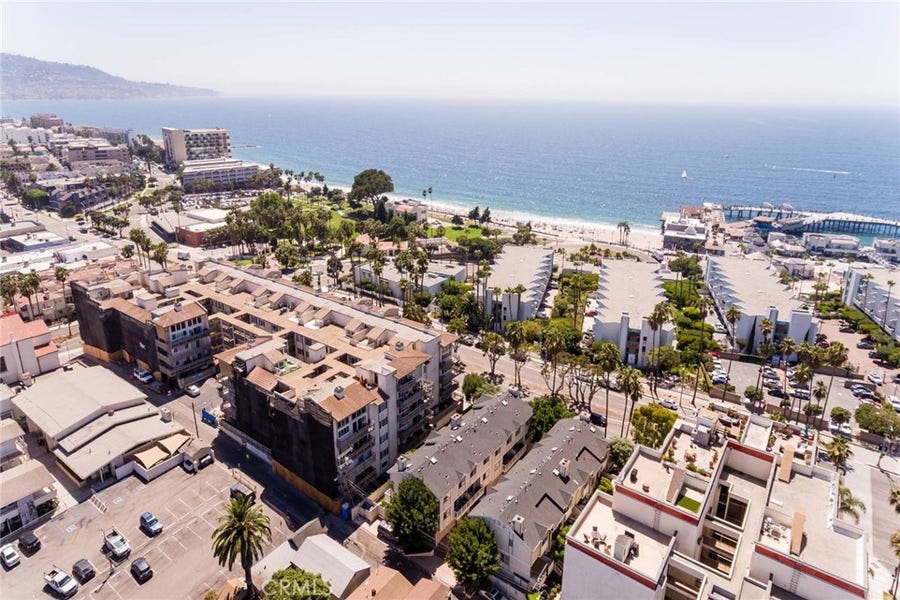 Property photo for 206 S Catalina Avenue, #D, Redondo Beach, CA