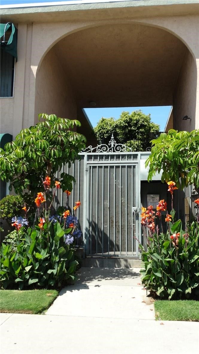 Property photo for 4358 Berryman Avenue, #3, Los Angeles, CA