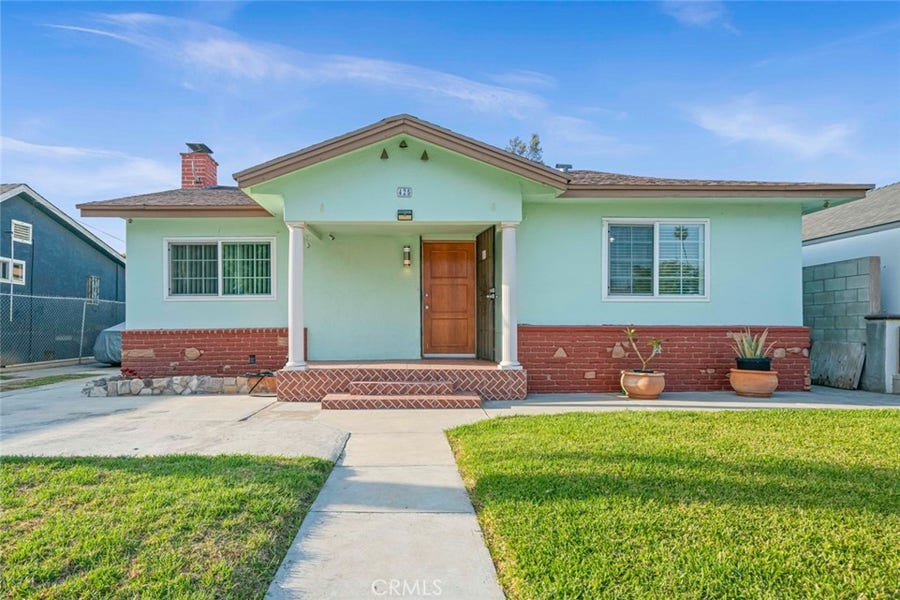 Property photo for 425 E 99th Street, Inglewood, CA