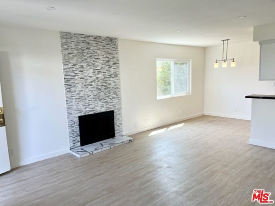 Property photo for 40 S VENICE Boulevard, #2, Venice, CA