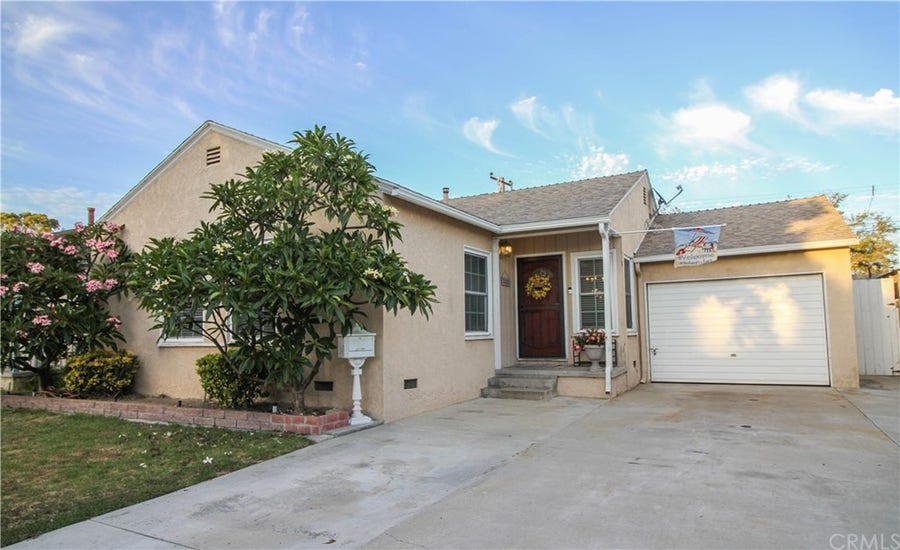 Property photo for 5722 Pennswood Avenue, Lakewood, CA