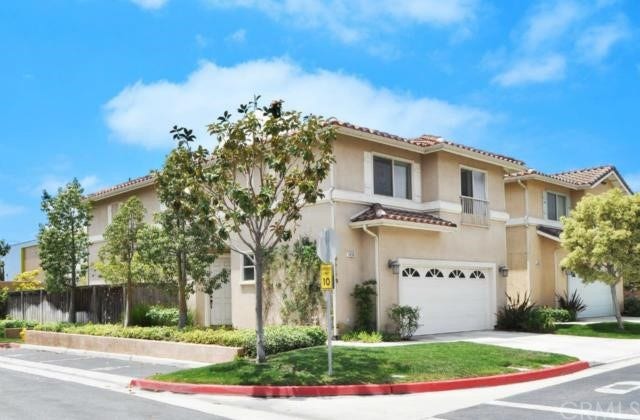 Property photo for 1650 Begonia Way, Gardena, CA