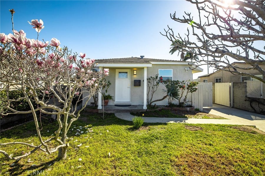 Property photo for 5124 W 135th Street, Hawthorne, CA