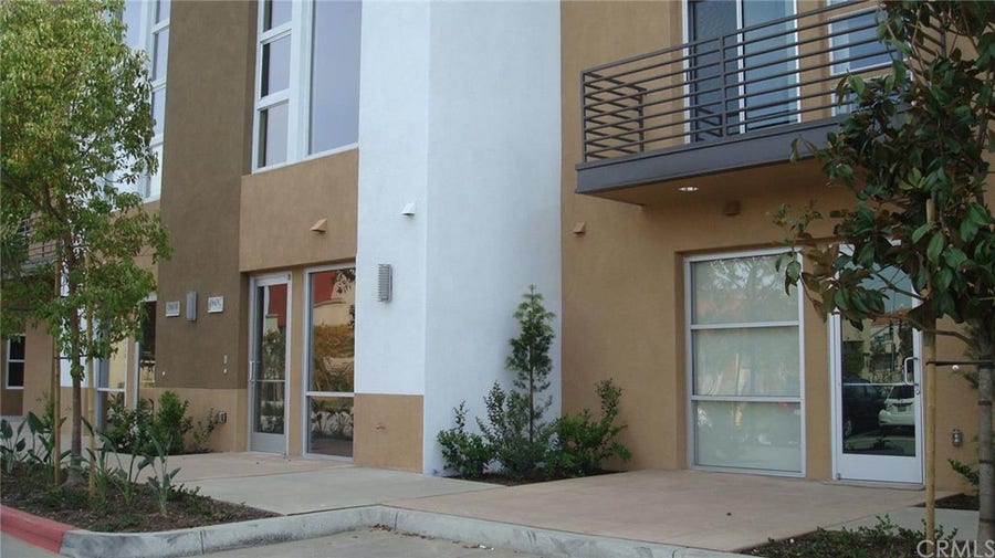 Property photo for 1560 Artesia SQ, #D, Gardena, CA