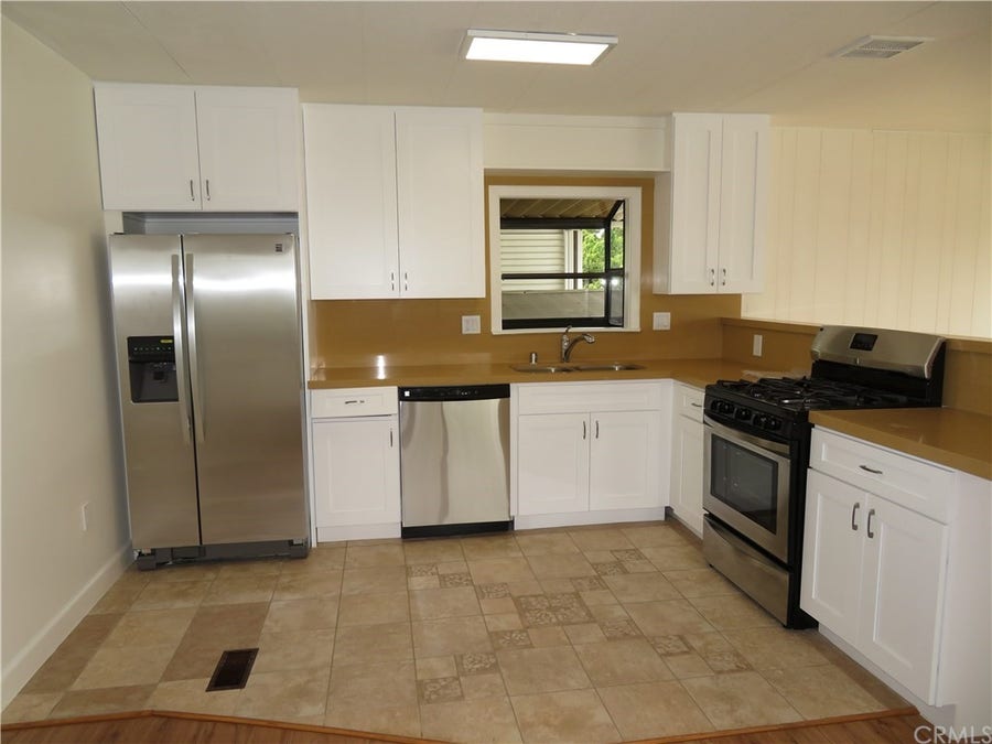 Property photo for 2550 Pacific Coast Highway, #88, Torrance, CA