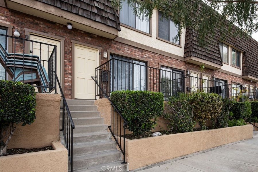 Property photo for 1604 W 158th Street, #G, Gardena, CA