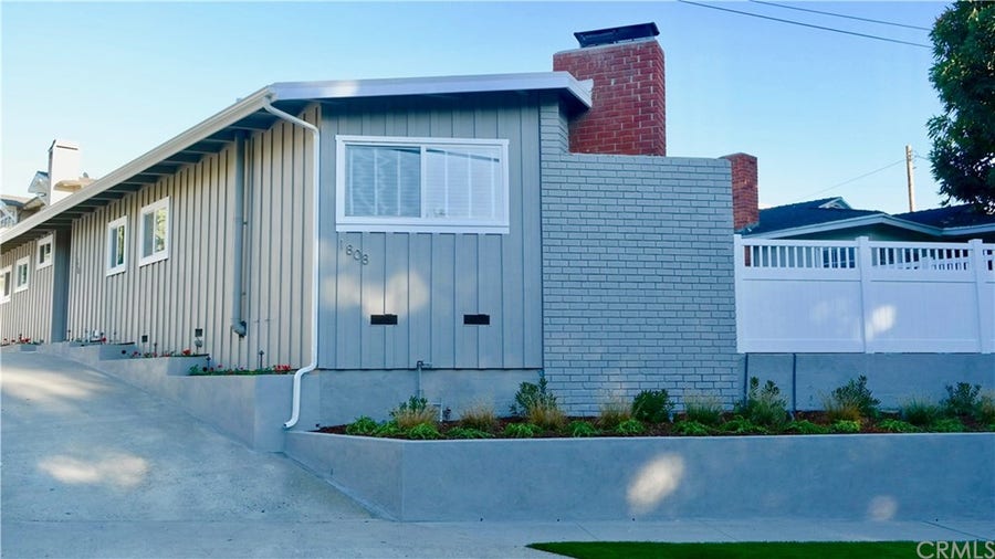 Property photo for 1808 N Ardmore Avenue, Manhattan Beach, CA