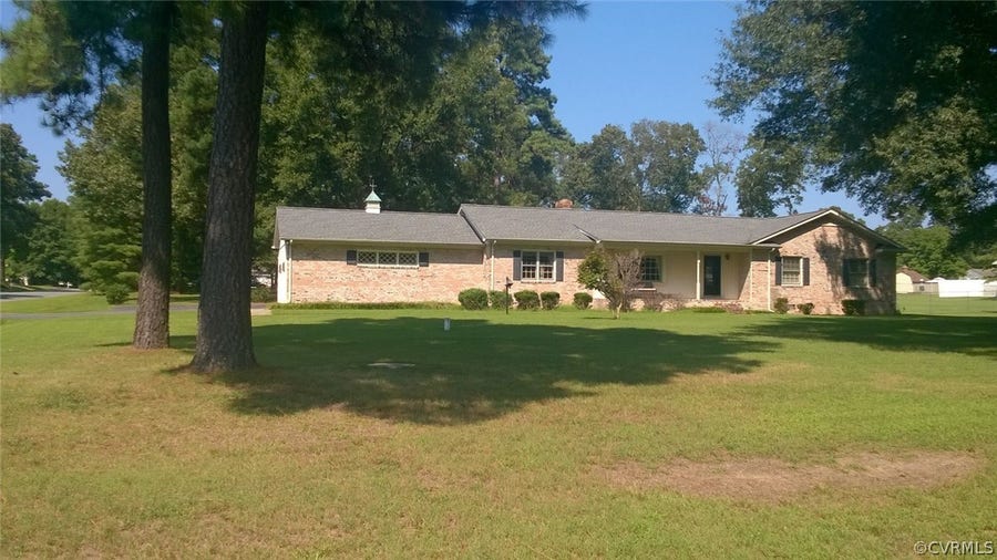 Property photo for 2800 Malbrook Lane, Sandston, VA