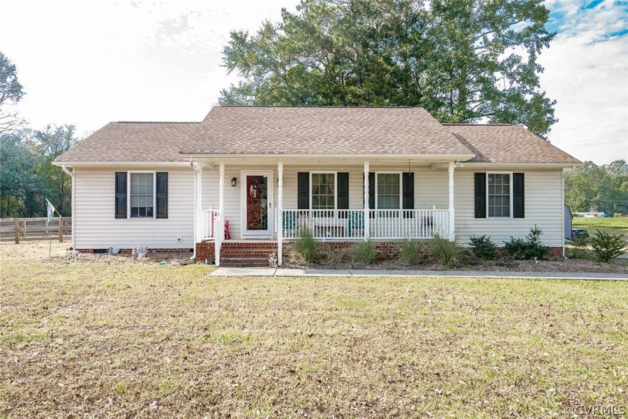 Property photo for 32376 Mt Gideon Road, Hanover, VA