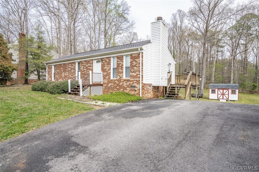Property photo for 1313 Unison Drive, Midlothian, VA