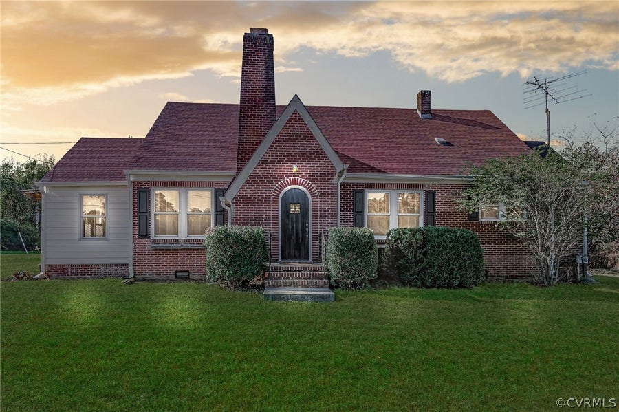 Property photo for 10314 General Mahone Highway, Wakefield, VA
