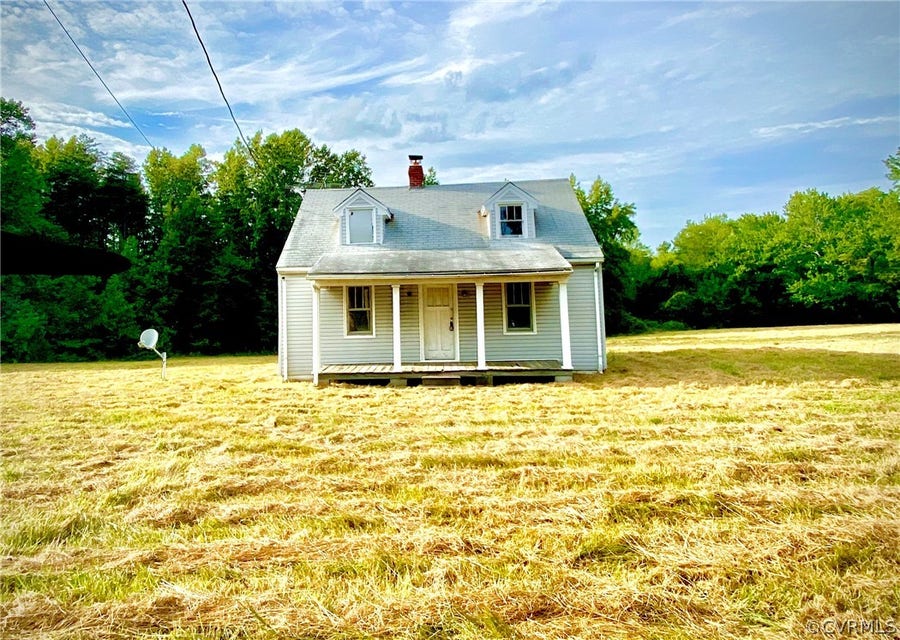 Property photo for 1097 Courthouse Road, Louisa, VA