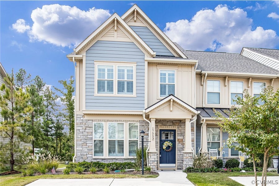 Property photo for 17553 Memorial Tournament Drive, Moseley, VA