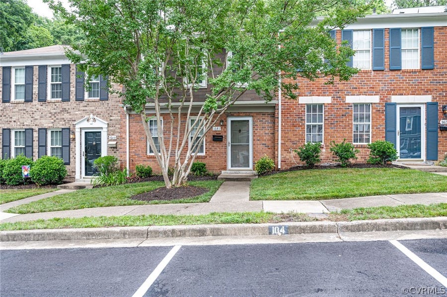 Property photo for 1641 Congressional Court, Henrico, VA